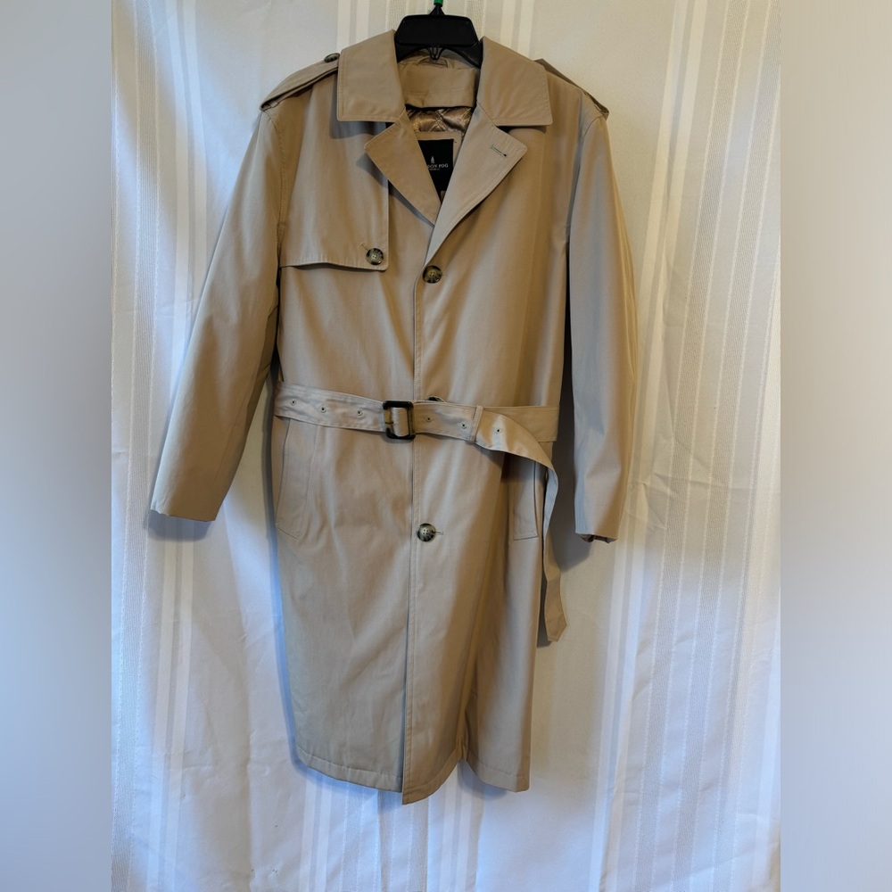 VTG 1970s London Fog Single Breasted Hooded Maxi Trench with Belt Size SM